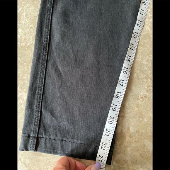 vintage Levi’s black 11” high rise jeans - Picture 9 of 13